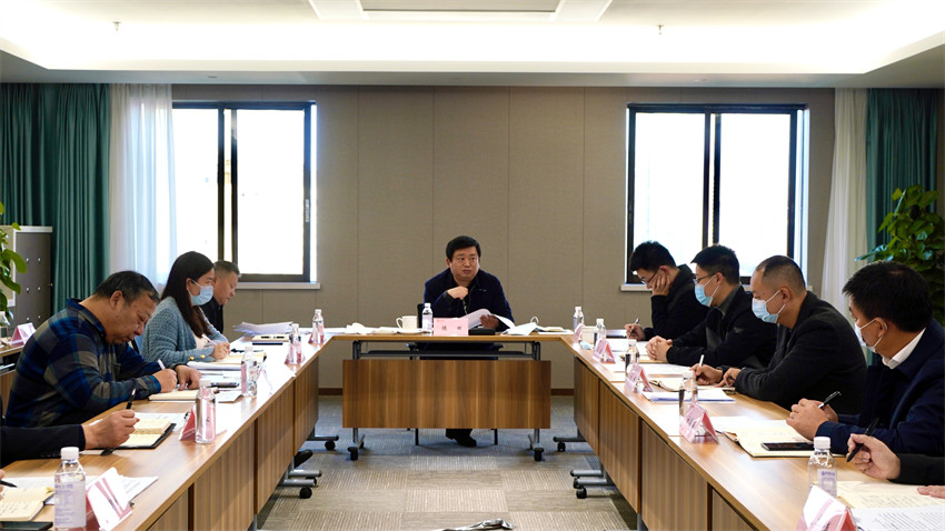 尊龙凯时集团召开加快推进规范董事会建设、经理层成员任期制和契约化管理等专项改革工作督促会